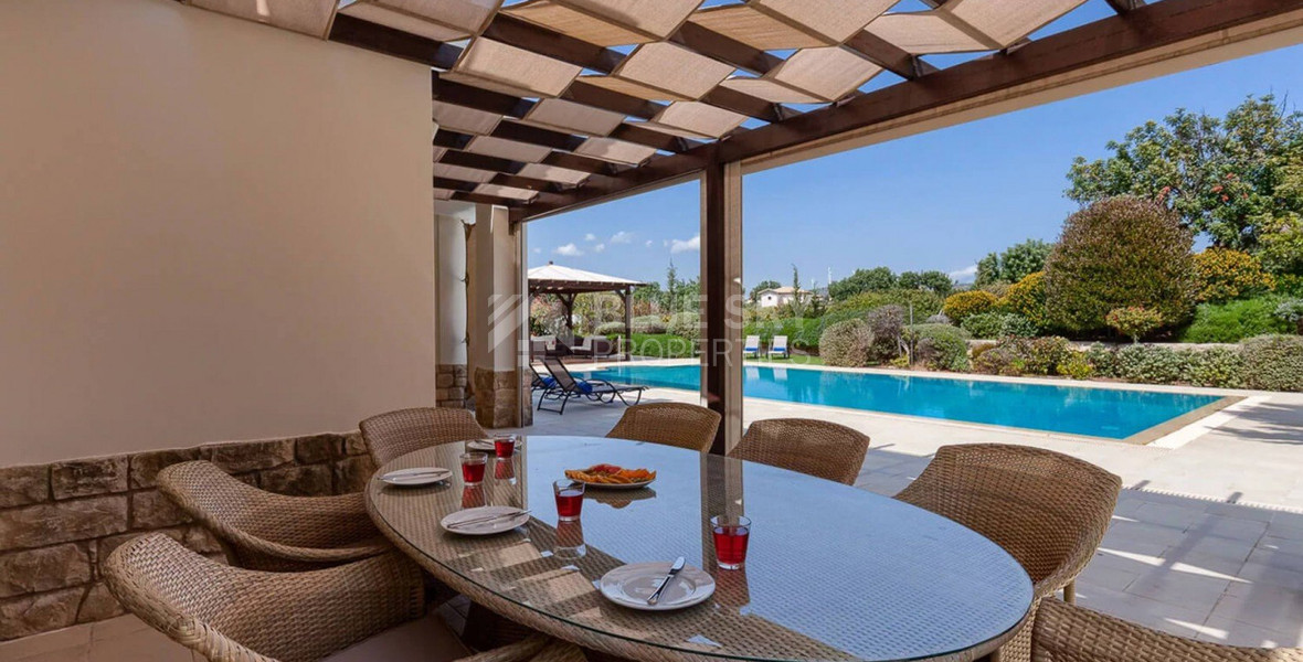 Five bedroom House For Sale In Aphrodite Hills Paphos