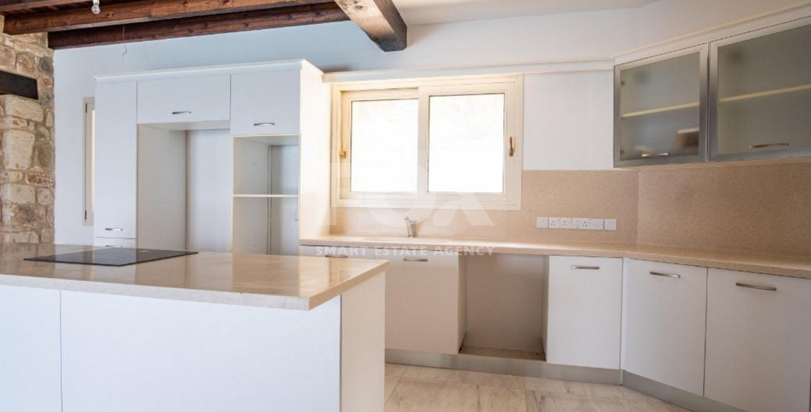 Luxury three Bedroom Villa with Swimming Pool for Sale in Neo Chorio