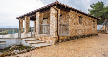 Luxury three Bedroom Villa with Swimming Pool for Sale in Neo Chorio