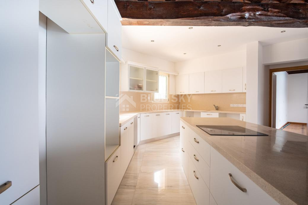 Luxury three Bedroom Villa with Swimming Pool for Sale in Neo Chorio