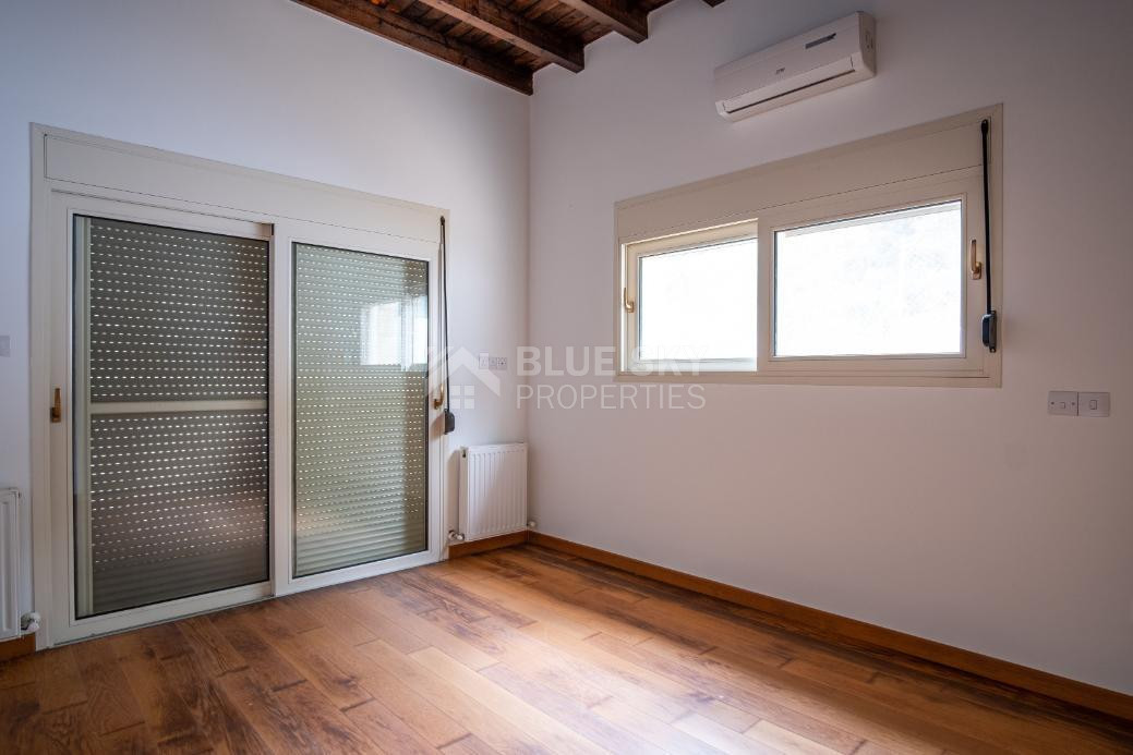 Luxury three Bedroom Villa with Swimming Pool for Sale in Neo Chorio