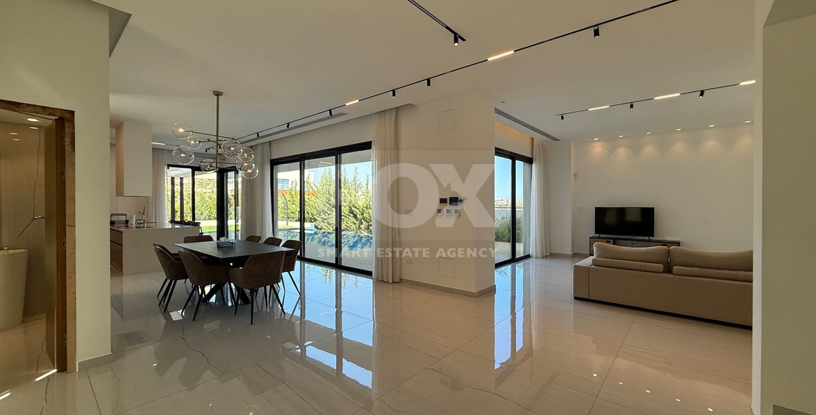 Five Bed House with swimming pool and landscaped garden for Rent In Agios Tychon Limassol