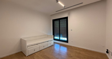 Five Bed House with swimming pool and landscaped garden for Rent In Agios Tychon Limassol