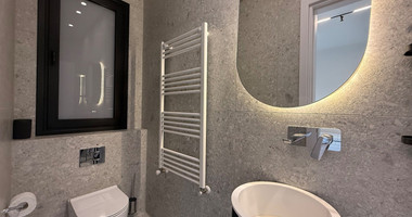 Five Bed House with swimming pool and landscaped garden for Rent In Agios Tychon Limassol