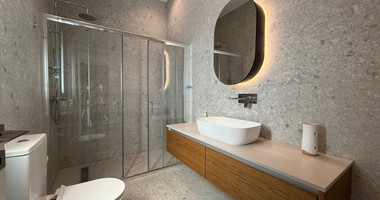 Five Bed House with swimming pool and landscaped garden for Rent In Agios Tychon Limassol