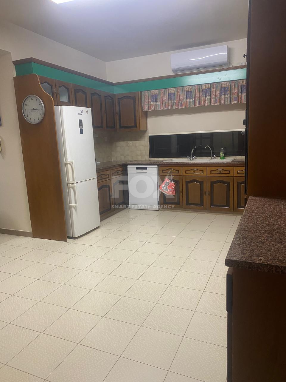 3 Bedroom Apartment To Rent In Katholiki Limassol