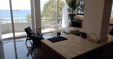 Luxury Two Bed Frontline Apartment Unobstructed Sea Views