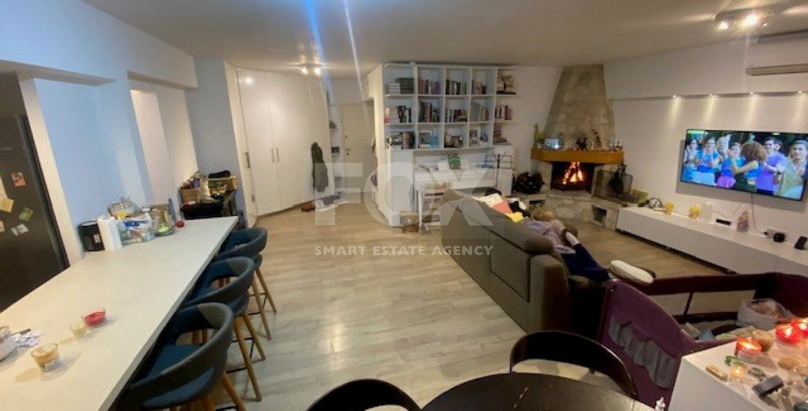 Modern Unfurnished Top Floor Apartment in Neapoli