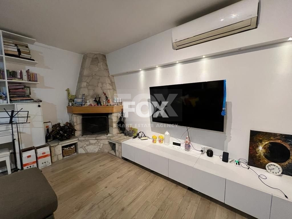 Modern Unfurnished Top Floor Apartment in Neapoli