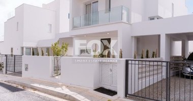Three Bed House with roof garden In Pegeia Paphos Cyprus