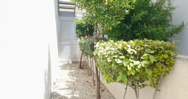 Three Bedroom House For Rent in Exo Vrisi, Paphos