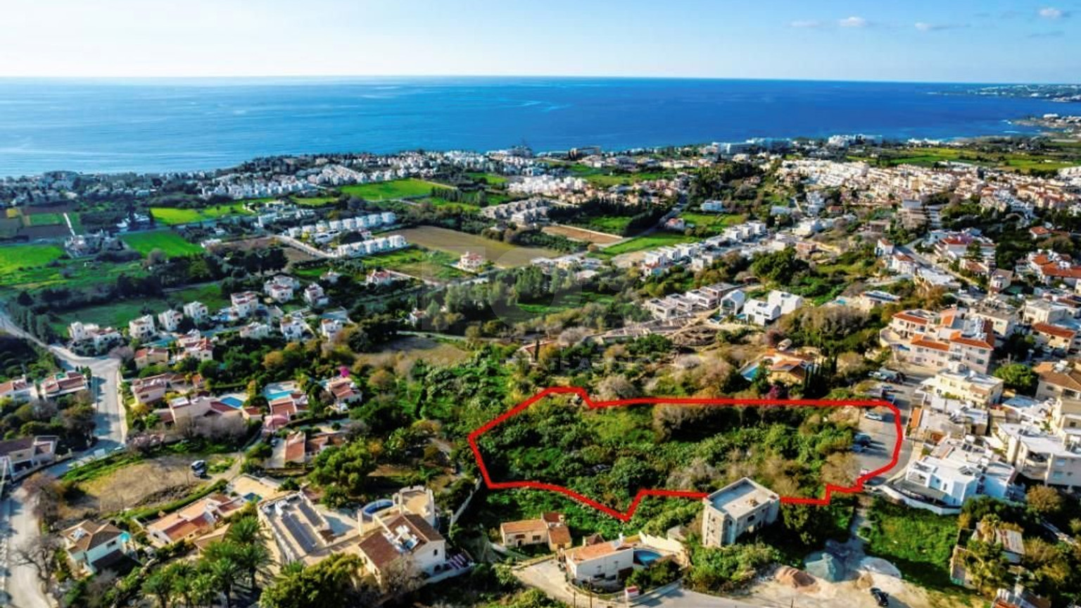 Shared residential field in Chloraka, Paphos