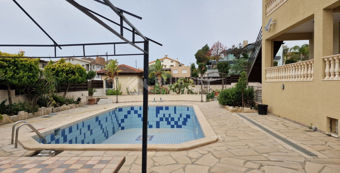 8 Bed House To Rent In Kolossi Limassol Cyprus