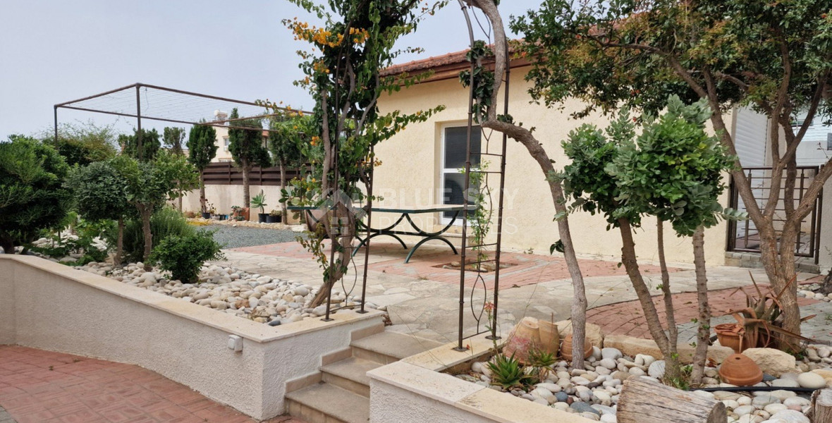 8 Bed House To Rent In Kolossi Limassol Cyprus