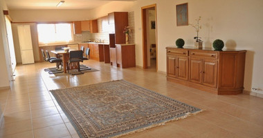 8 Bed House To Rent In Kolossi Limassol Cyprus