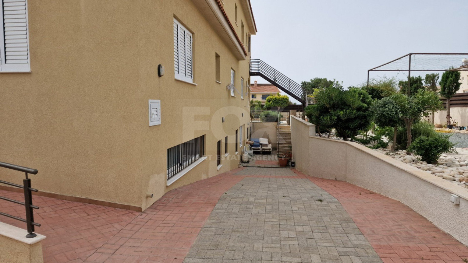 8 Bed House To Rent In Kolossi Limassol Cyprus