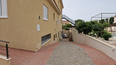 8 Bed House To Rent In Kolossi Limassol Cyprus