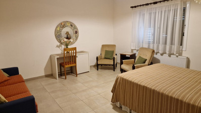 8 Bed House To Rent In Kolossi Limassol Cyprus