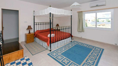 8 Bed House To Rent In Kolossi Limassol Cyprus