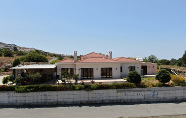 3 Bed House For Sale In Konia Paphos Cyprus
