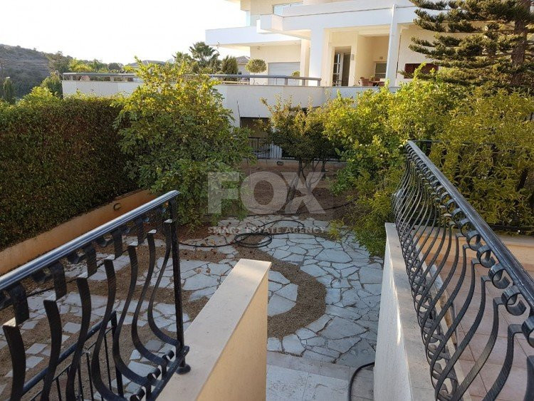 7 Bed House To Rent In Agios Tychon Limassol Cyprus