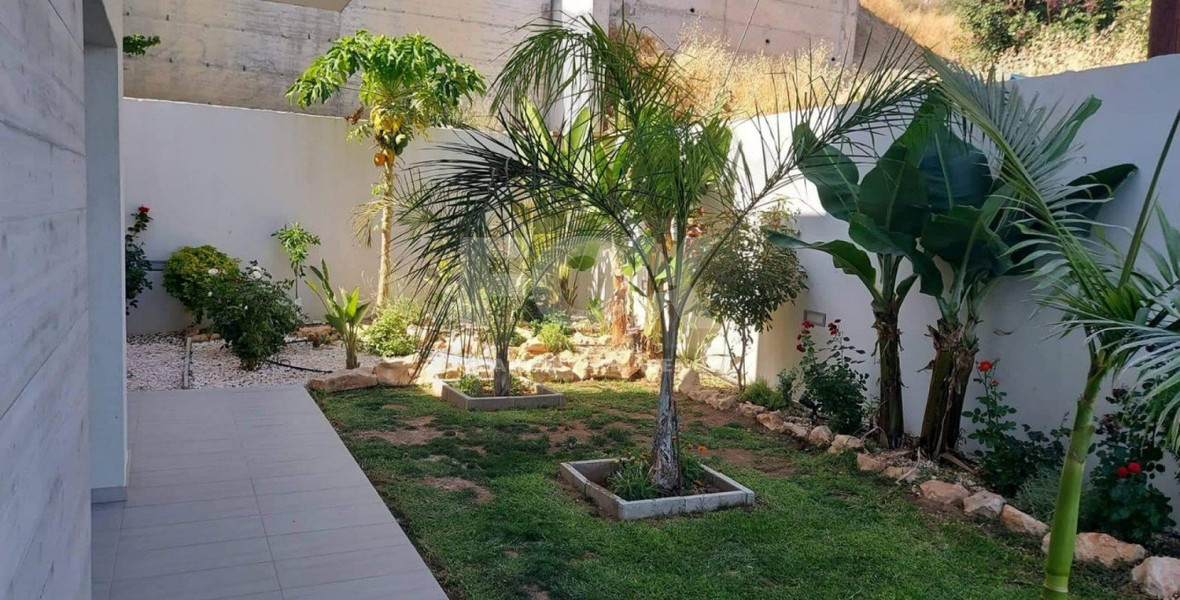 Beautiful Four Bed unfurnished House To Rent In Palodeia Limassol Cyprus