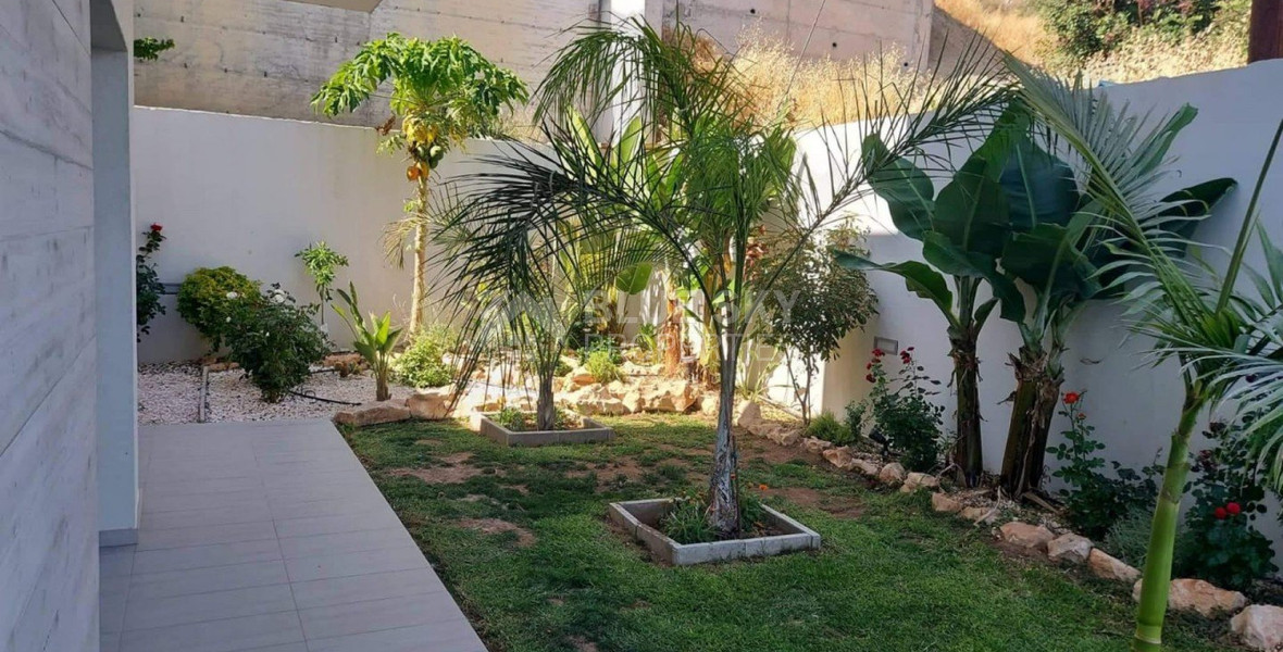 Beautiful Four Bed unfurnished House To Rent In Palodeia Limassol Cyprus