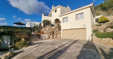 Five Bed House in Tala Paphos Cyprus
