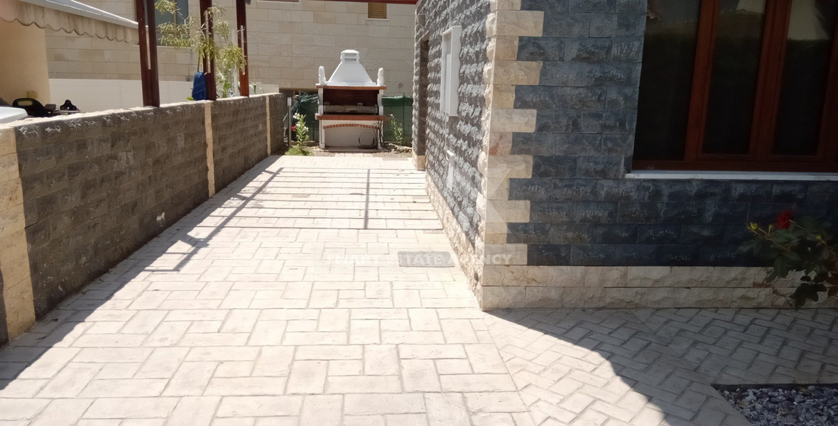 3 Bed House To Rent In Potamos Germasogeias Limasso