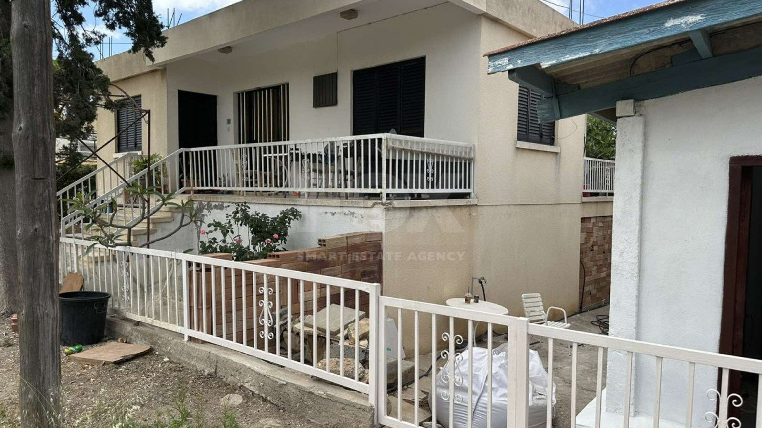 2 Bed House For Sale In Konia Paphos Cyprus