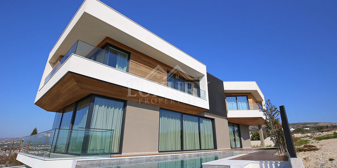 7 Bed House For Sale In Konia Paphos Cyprus