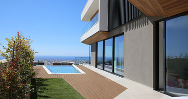Luxurious Furnished Five Bedroom Home with Pool Konia