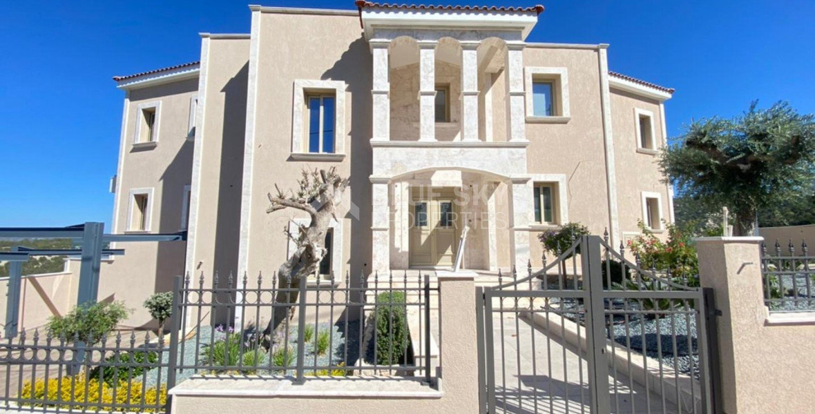 Spacious Detached House for Sale in Peyia – Five Bedrooms, Private Pool for sale