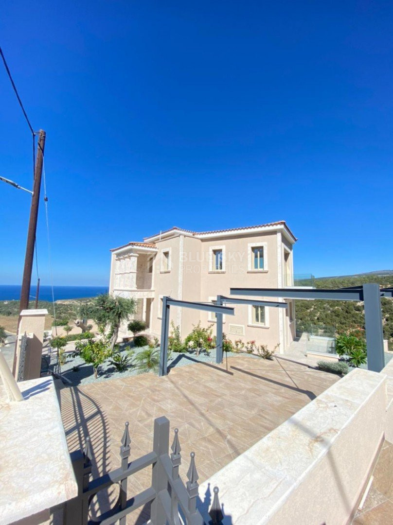 Spacious Detached House for Sale in Peyia – Five Bedrooms, Private Pool for sale