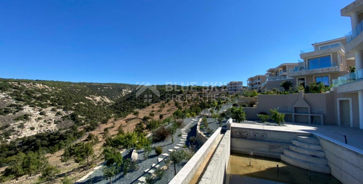 Spacious Detached House for Sale in Peyia – Five Bedrooms, Private Pool for sale