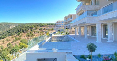 Luxury six Bedroom Detached House for Sale in Peyia – Private Pool & Sea Access