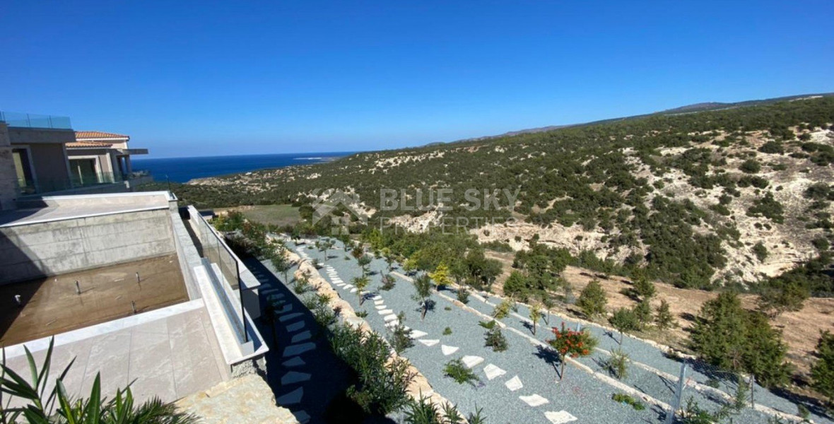 Luxury six Bedroom Detached House for Sale in Peyia – Private Pool & Sea Access