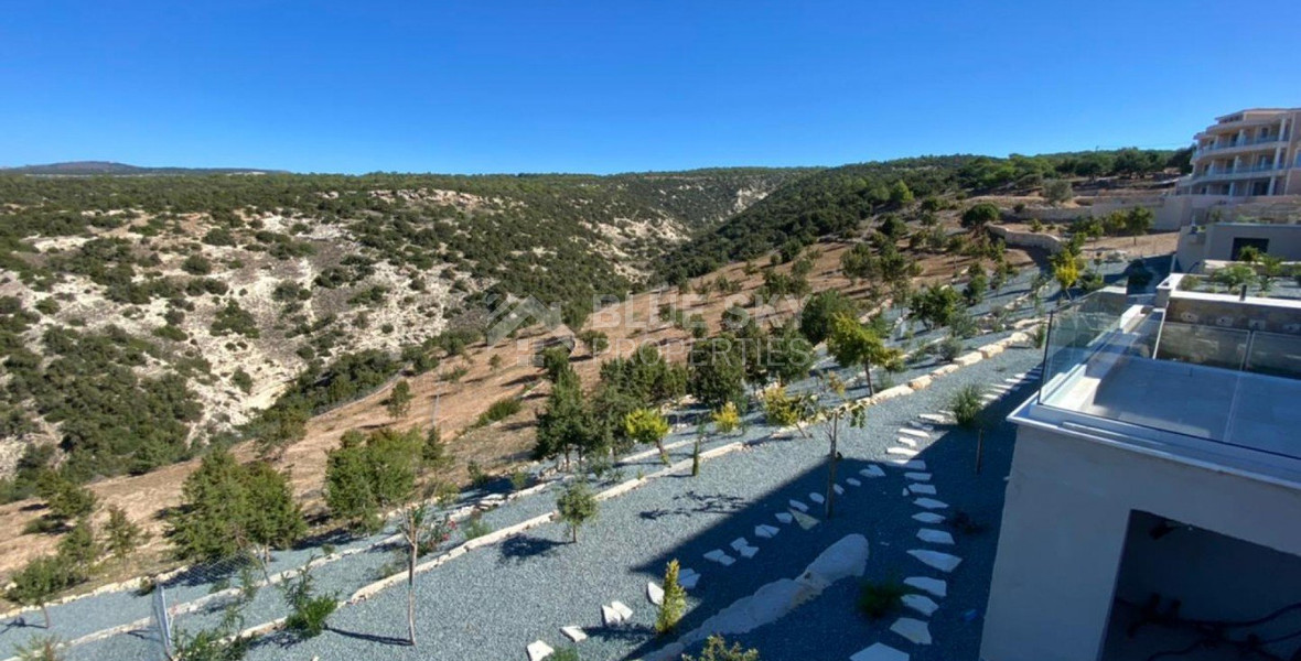 Luxury six Bedroom Detached House for Sale in Peyia – Private Pool & Sea Access