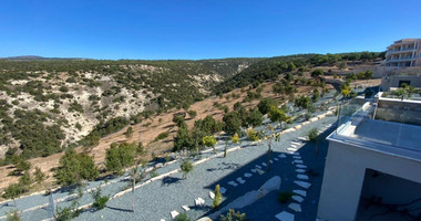 Luxury six Bedroom Detached House for Sale in Peyia – Private Pool & Sea Access