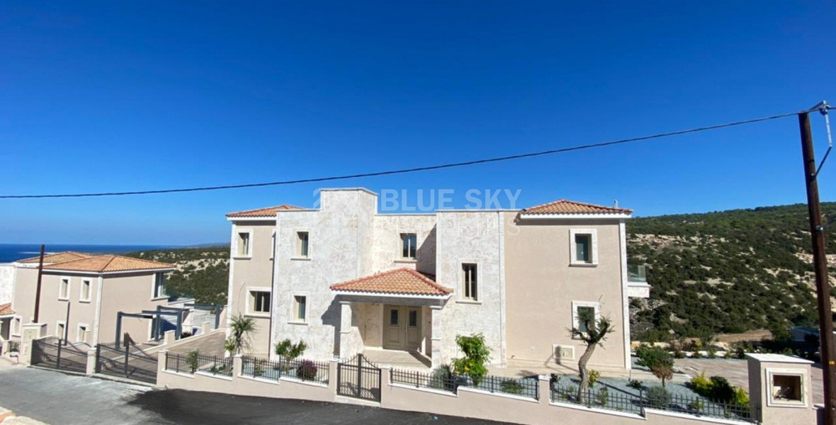 Luxury six Bedroom Detached House for Sale in Peyia – Private Pool & Sea Access