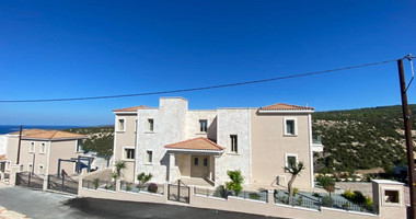 Luxury six Bedroom Detached House for Sale in Peyia – Private Pool & Sea Access