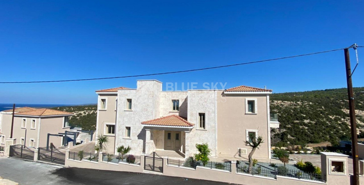 Luxury six Bedroom Detached House for Sale in Peyia – Private Pool & Sea Access