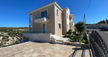 Luxury six Bedroom Detached House for Sale in Peyia – Private Pool & Sea Access
