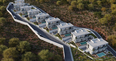 Three Bed House for sale In Episcopi Paphos Cyprus