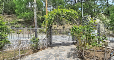 BARGAIN - PRICE REDUCTION : 6 Bed House For Sale In Moniatis Limassol Cyprus