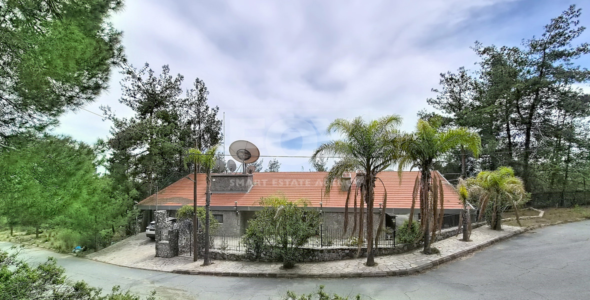BARGAIN - PRICE REDUCTION : 6 Bed House For Sale In Moniatis Limassol Cyprus
