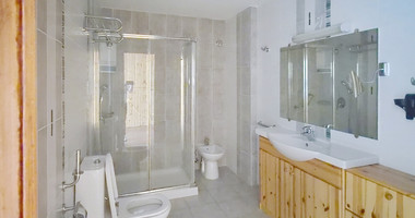 BARGAIN - PRICE REDUCTION : 6 Bed House For Sale In Moniatis Limassol Cyprus