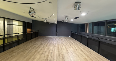 Building To Rent In Agia Trias Limassol