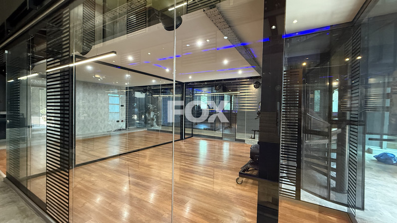 Building 506 m² for rent in Agia Trias, Limassol, Cyprus