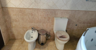 2 Bed House To Rent In Agios Tychon with swimming pool, Limassol Cyprus